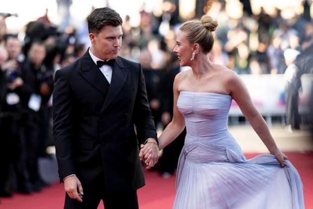 Montée des marches du film Vie privée lors du 78ème Festival International du Film de Cannes Scarlett Johansson et son mari Colin Jost Montée des marches du film Vie privée lors du 78ème Festival International du Film de Cannes, au Palais des Festivals à Cannes On may 20th 2025 Jacovides Moreau Bestimage Red carpet for the movie A private life during the 78th Cannes International Film Festival at the Palais des Festivals in Cannes, France On may 20th 2025 Cannes France  Copyright: xJACOVIDES-MOREAUx xBESTIMAGExJACOVIDES-MOREAUx xBESTIMAGEx