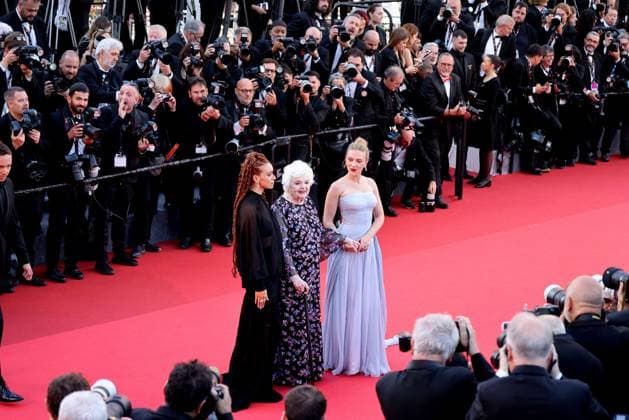 J Montée des marches du film Vie privée lors du 78ème Festival International du Film de Cannes Erin Kellyman, June Squibb, Scarlett Johansson Montée des marches du film Vie privée lors du 78ème Festival International du Film de Cannes, au Palais des Festivals à Cannes On may 20th 2025 Jacovides Moreau Bestimage Red carpet for the movie A private life during the 78th Cannes International Film Festival at the Palais des Festivals in Cannes, France On may 20th 2025 Cannes France  Copyright: xJACOVIDES-MOREAUx xBESTIMAGExJACOVIDES-MOREAUx xBESTIMAGEx