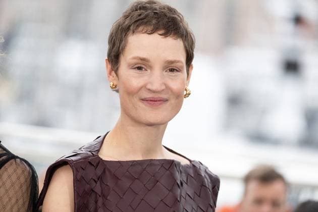 Cannes - Love Me Tender photocall DN Vicky Krieps poses during the Love Me Tender photocall at the 78th annual Cannes Film Festival at Palais des Festivals on May 20, 2025 in Cannes, France. Photo by David NIVIERE ABACAPRESS.COM CANNES France  Copyright: xNivierexDavid ABACAPRESS.COMx