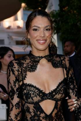Cannes Iris Mittenaere leaves Hotel Martinez MP Iris Mittenaere leaves Hotel Martinez ahead the 78th annual Cannes Film Festival on May 20, 2025 in Cannes, France. Photo by Marco Piovanotto ABACAPRESS.COM  Copyright: xPiovanottoxMarco ABACAx