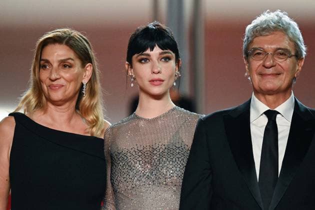 Cannes Fuori Premiere AM Ippolita Di Majo, Matilda De Angelis and Mario Martone attending the Fuori Premiere in Cannes, France on May 20, 2025 as part of the 78th Cannes Film Festival. Photo by Aurore Marechal ABACAPRESS.COM Cannes France  Copyright: xMarechalxAurore ABACAx