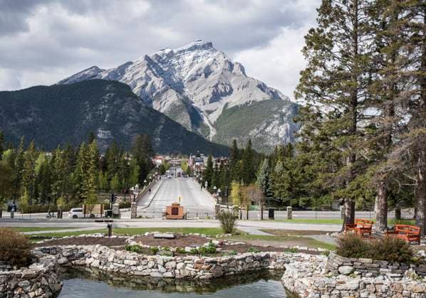 May 20, 2025, Banff, Ab, CANADA: Banff Avenue is pictured prior to the G7 Finance Ministers meeting in Banff, Alta., Tuesday, May 20, 2025. Banff CANADA  - ZUMAc35_ 20250520_zaf_c35_070 Copyright: xJeffxMcintoshx