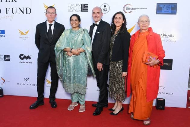 Better World Fund Gala Evening at the Carlton Hotel during the 78th Cannes International Film Festival Manuel Collas de La Roche, guest, Gilles Muzas Better World Fund Gala Evening at the Carlton Hotel during the 78th Cannes International Film Festival on May 20, 2025 Lionel Urman Bestimage Better World Fund Gala Evening at the Carlton Hotel during the 78th Cannes International Film Festival on May 20, 2025 Cannes France  Copyright: xLIONELxURMANxx xBESTIMAGExLIONELxURMANxx xBESTIMAGEx