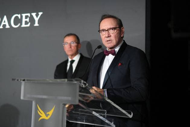 Better World Fund Gala Evening at the Carlton Hotel during the 78th Cannes International Film Festival Manuel Collas de La Roche, Kevin Spacey Better World Fund Gala Evening at the Carlton Hotel during the 78th Cannes International Film Festival on May 20, 2025 Lionel Urman Bestimage Better World Fund Gala Evening at the Carlton Hotel during the 78th Cannes International Film Festival on May 20, 2025 Cannes France  Copyright: xLIONELxURMANxx xBESTIMAGExLIONELxURMANxx xBESTIMAGEx