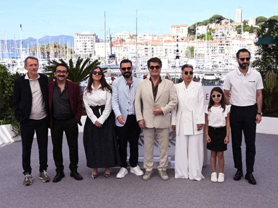 Cannes, 78th Cannes Film Festival 2025 - day 9 - Photocall of the film Un Simple Accident In the photo: Philippe Martin, Vahid Mobasseri, Hadis Pakbaten, Majid Panahi, Jafar Panahi, Maryam Afsharimovahed, Delnaz Najafi and Ebrahim Azizi  Copyright: xSimonexComix xipa-agency.netx xManuelexMangiarottix IPA_Agency_IPA58019395