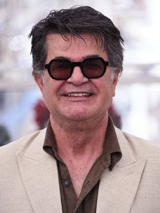 Cannes, 78th Cannes Film Festival 2025 - day 9 - Photocall of the film Un Simple Accident In the photo: Jafar Panahi  Copyright: xSimonexComix xipa-agency.netx xManuelexMangiarottix IPA_Agency_IPA58019412