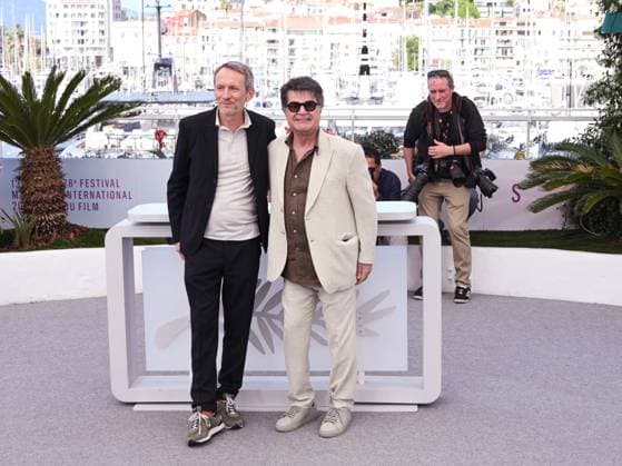 Cannes, 78th Cannes Film Festival 2025 - day 9 - Photocall of the film Un Simple Accident In the photo: Philippe Martin and Jafar Panahi  Copyright: xSimonexComix xipa-agency.netx xManuelexMangiarottix IPA_Agency_IPA58019469