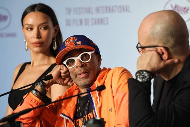 Cannes - Highest 2 Lowest Press Conference Ilfenesh Hadera, Spike Lee and Jeffrey Wright attending the on the Highest 2 Lowest press conference at the 78th annual Cannes Film Festival at Palais des Festivals on May 20, 2025 in Cannes, France. Photo by Jm Haedrich Pool ABACAPRESS.COM Cannes France  Copyright: xABACAx