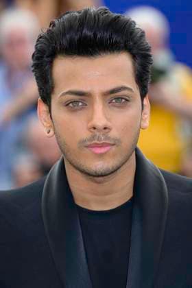 Cannes Homebound Photocall NG Vishal Jethwa attending the ‘Homebound’ photocall in Cannes, France, on May 21, 2025, as part of the Cannes Film Festival. Photo by Nicolas Genin ABACAPRESS.COM Cannes France  Copyright: xGeninxNicolas ABACAx