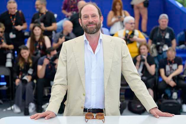 Cannes Das Verschwinden Des Josef Mengele Photocall NG Oliver Guez attending the ‘Das Verschwinden Des Josef Mengele’ (The Disappearance Of Josef Mengele)’ photocall in Cannes, France, on May 21, 2025, as part of the Cannes Film Festival. Photo by Nicolas Genin ABACAPRESS.COM Cannes France  Copyright: xGeninxNicolas ABACAx