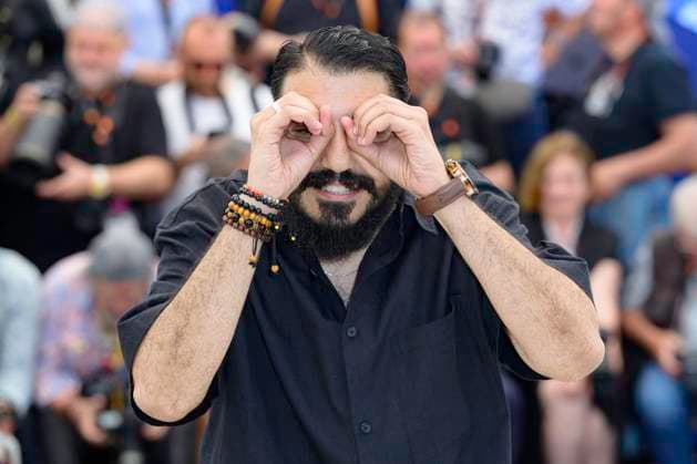 Cannes Aisha can t fly away Photocall NG Morad Mustafa attending the ‘Aisha can t fly’ away photocall in Cannes, France, on May 21, 2025, as part of the Cannes Film Festival. Photo by Nicolas Genin ABACAPRESS.COM Cannes France  Copyright: xGeninxNicolas ABACAx
