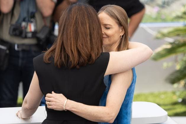 78. Internationalen Filmfestspiele von Cannes 2025 Cannes, Frankreich - 21.5.2024: Rebecca Zlotowski, Jodie Foster während des Photocalls zu - Vie Privee (A Private Life) - während der 78. Internationalen Filmfestspiele von Cannes. Die 78. Internationalen Filmfestspiele von Cannes finden vom 13. bis 24. Mai 2025 statt. Provence-Alpes-Cote d Azur