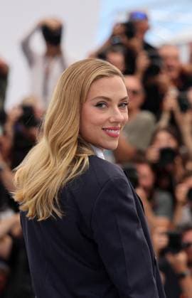 Photocall du film Eleanor The Great lors du 78ème Festival International du Film de Cannes Scarlett Johansson au photocall du film Eleanor The Great lors du 78ème Festival International du Film de Cannes, au Palais des Festivals à Cannes, France, le 21 mai 2025 Jacovides Moreau Bestimage Eleanor The Great Photocall during the 78th Cannes International Film Festival, in Cannes, France, on May 21, 2025 Cannes France  Copyright: xJACOVIDES-MOREAUx xBESTIMAGExJACOVIDES-MOREAUx xBESTIMAGEx
