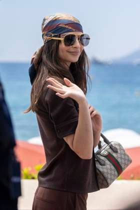 Cannes Emily Ratajkowski along the Croisette MP Emily Ratajkowski plays in a commercial for Gucci along the Croisette ahead the 78th annual Cannes Film Festival on May 21, 2025 in Cannes, France. Photo by Marco Piovanotto ABACAPRESS.COM  Copyright: xPiovanottoxMarco ABACAx
