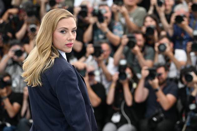 Internationale Filmfestspiele von Cannes, Eleanor the Great Photocall 78eme Festival International du Film de Cannes Photocall with cast of Eleonor the great 78th International Cannes Film Festival Photocall with cast of Eleonor the great movie 444844 2025 05 21 France Johansson, Scarlett  Copyright: xSergexArnalx xStarfacex STAR_444844_029