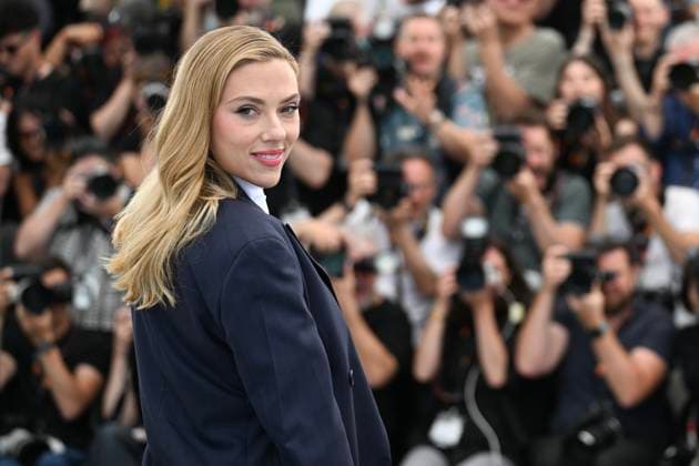 Internationale Filmfestspiele von Cannes, Eleanor the Great Photocall 78eme Festival International du Film de Cannes Photocall with cast of Eleonor the great 78th International Cannes Film Festival Photocall with cast of Eleonor the great movie 444844 2025 05 21 France Johansson, Scarlett  Copyright: xSergexArnalx xStarfacex STAR_444844_030