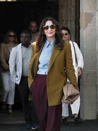 Cannes, 78th Cannes Film Festival 2025 - Day 9, The Jury at the Photocall: Jardins du musée du Suquet Cannes, 78th Cannes Film Festival 2025 - Day 9, The Jury at the Photocall: Jardins du musée du Suquet. Pictured: Juliette Binoche Cannes France  Copyright: xIPA ABACAx