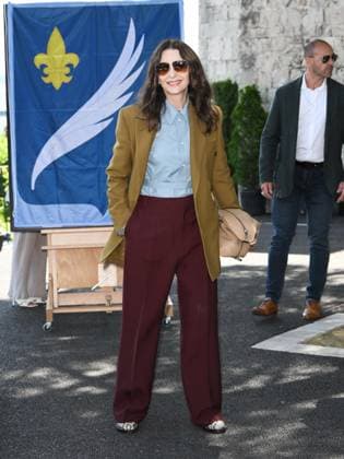 Cannes, 78th Cannes Film Festival 2025 - Day 9, The Jury at the Photocall: Jardins du musée du Suquet Cannes, 78th Cannes Film Festival 2025 - Day 9, The Jury at the Photocall: Jardins du musée du Suquet. Pictured: Juliette Binoche Cannes France  Copyright: xIPA ABACAx