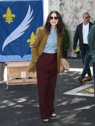 Cannes, 78th Cannes Film Festival 2025 - Day 9, The Jury at the Photocall: Jardins du musée du Suquet Cannes, 78th Cannes Film Festival 2025 - Day 9, The Jury at the Photocall: Jardins du musée du Suquet. Pictured: Juliette Binoche Cannes France  Copyright: xIPA ABACAx