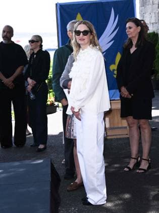 Cannes, 78th Cannes Film Festival 2025 - Day 9, The Jury at the Photocall: Jardins du musée du Suquet Cannes, 78th Cannes Film Festival 2025 - Day 9, The Jury at the Photocall: Jardins du musée du Suquet. Pictured: Alba Rohrwacher Cannes France  Copyright: xIPA ABACAx