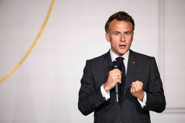Non Au Harcelement Awards Ceremony - Paris French President Emmanuel Macron speaks at the No to Bullying award ceremony at the Elysee Palace in Paris, France, 21 May 2025. France s Ministry of National Education organizes each year the Non au harcelement (No to Bullying) contest in schools to raise awareness and promote values such as kindness and inclusion. Photo by Eliot Blondet ABACAPRESS.COM Paris France France  Copyright: xBlondetxEliot ABACAx