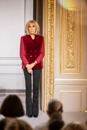 Non Au Harcelement Awards Ceremony - Paris Brigitte Macron attends the No to Bullying award ceremony at the Elysee Palace in Paris, France, 21 May 2025. France s Ministry of National Education organizes each year the Non au harcelement (No to Bullying) contest in schools to raise awareness and promote values such as kindness and inclusion. Photo by Eliot Blondet ABACAPRESS.COM Paris France France  Copyright: xBlondetxEliot ABACAx