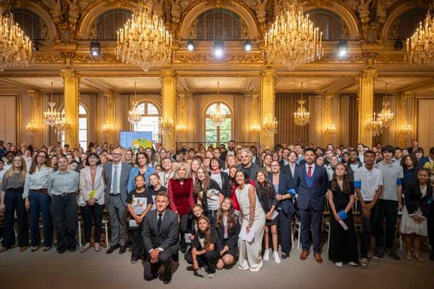 Non Au Harcelement Awards Ceremony - Paris French President Emmanuel Macron and wife Brigitte Macron at the No to Bullying award ceremony at the Elysee Palace in Paris, France, 21 May 2025. France s Ministry of National Education organizes each year the Non au harcelement (No to Bullying) contest in schools to raise awareness and promote values such as kindness and inclusion. Photo by Eliot Blondet ABACAPRESS.COM Paris France France  Copyright: xBlondetxEliot ABACAx