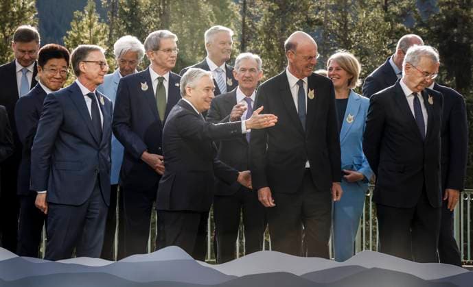 May 21, 2025, Banff, Ab, CANADA: Canada s Finance Minister Francois-Philippe Champagne, centre, directs his colleagues to the meeting room following a family photo with colleagues at the G7 Finance Ministers meeting in Banff, Alta., Wednesday, May 21, 2025. Banff CANADA - ZUMAc35_ 20250521_zaf_c35_008 Copyright: xJeffxMcintoshx