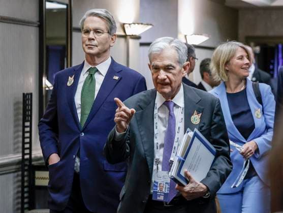 May 21, 2025, Banff, Ab, CANADA: United States secretary of the treasury Scott Bessent, left, and United States Chair of the Federal Reserve Jerome Powel arrive for meetings at the G7 Finance Ministers meeting in Banff, Alta., Wednesday, May 21, 2025. Banff CANADA - ZUMAc35_ 20250521_zaf_c35_025 Copyright: xJeffxMcintoshx