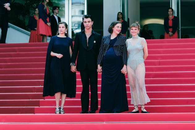 Maria Zamora, Mitch Martin, Carla Simon and Llucia Garcia at the premiere of the feature film Romeriua at the Festival de Cannes 2025 78 Cannes International Film Festival at the Palais des Festivals Cannes, 21 05 2025 Foto:xD.xBedrosianx xFuturexImagex romaria_5508