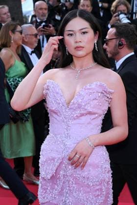 Cannes, France: Cannes, 78th Cannes Film Festival 2025 - Evening 9 - Red Carpet of the film The History of Sound In the photo: Olivia Yang Cannes France  - ZUMAp169 20250521_zea_p169_1232 Copyright: xTerenghi Ipax