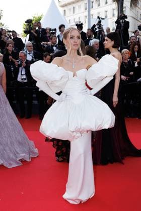M Montée des marches du film The history of sound lors du 78ème Festival International du Film de Cannes Leonie Hanne Montée des marches du film The history of sound lors du 78ème Festival International du Film de Cannes, au Palais des Festivals à Cannes Le 21 mai 2025 Jacovides Moreau Bestimage Red carpet for the movie The history of sound during the 78th Cannes International Film Festival at the Palais des Festivals in Cannes, France On may 21th 2025 Cannes France  Copyright: xJACOVIDES-MOREAUx xBESTIMAGExJACOVIDES-MOREAUx xBESTIMAGEx