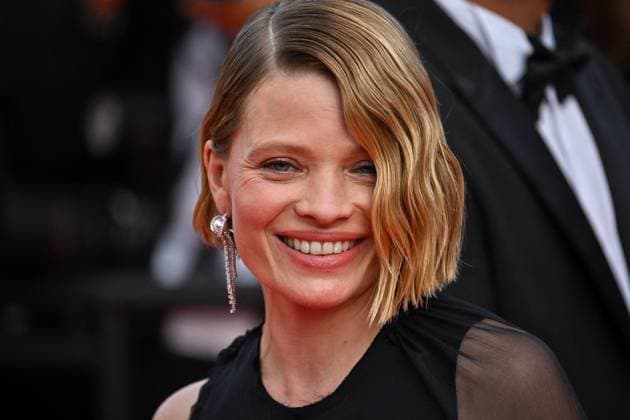 Cannes The History Of Sound Screening JR Melanie Thierry attending the screening of The History Of Sound at 78th Cannes Film Festival in Cannes, France on May, 13, 2025. Photo by Julien Reynaud APS-Medias ABACAPRESS.COM Cannes France  Copyright: xReynaudxJulien APS-Medias ABACAx