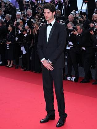 Cannes, France: Cannes, 78th Cannes Film Festival 2025 - Evening 9 - Red Carpet of the film The History of Sound In the photo: Louai Alama Cannes France  - ZUMAp169 20250521_zea_p169_1582 Copyright: xTerenghi Ipax