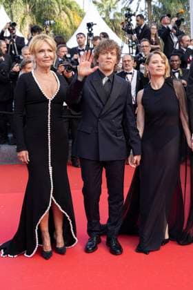 The History Of Sound Clementine Celarie, Alex Lutz, Melanie Thierry attend the The History Of Sound red carpet at the 78th annual at the 78th annual Cannes Film Festival at Palais des Festivals on May 21, 2025 in Cannes, France.  Copyright: x Chassery+Courdjix