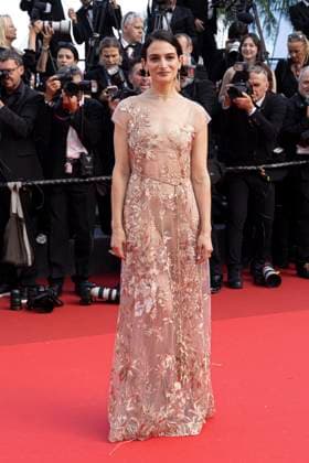The History Of Sound Jenny Slate attends the The History Of Sound red carpet at the 78th annual at the 78th annual Cannes Film Festival at Palais des Festivals on May 21, 2025 in Cannes, France.  Copyright: x Chassery+Courdjix