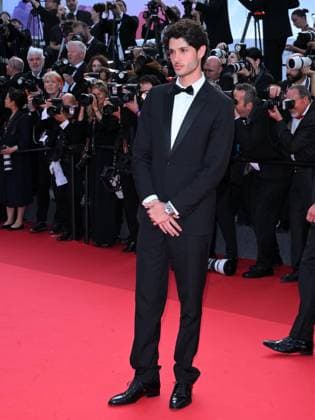 Cannes, France: Cannes, 78th Cannes Film Festival 2025 - Evening 9 - Red Carpet of the film The History of Sound In the photo: Louai Alama Cannes France  - ZUMAp169 20250521_zea_p169_1589 Copyright: xTerenghi Ipax