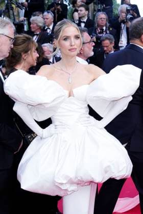 The History Of Sound Red Carpet - The 78th Annual Cannes Film Festival Leonie Hanne attends the The History Of Sound red carpet at the 78th annual Cannes Film Festival at Palais des Festivals on May 21, 2025 in Cannes, France. Cannes France  Copyright: xDanielexCifalÃ x originalFilename: cifala-notitle250521_npp6P.jpg