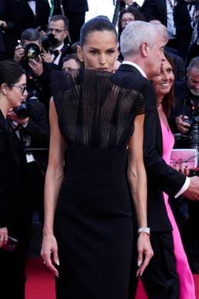 The History Of Sound Red Carpet - The 78th Annual Cannes Film Festival Izabel Goulart attends the The History Of Sound red carpet at the 78th annual Cannes Film Festival at Palais des Festivals on May 21, 2025 in Cannes, France. Cannes France  Copyright: xDanielexCifalÃ x originalFilename: cifala-notitle250521_npb0K.jpg