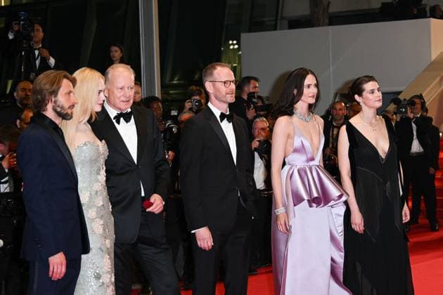 Cannes, 78th Cannes Film Festival 2025, Red Carpet Affeksjonsverdi (Sentimental Value) Cannes, 78th Cannes Film Festival 2025, Red Carpet Affeksjonsverdi (Sentimental Value) In the photo: Stellan Skarsgard, Renate Reinsve, Elle Fanning, Joachim Trier, Inga Ibsdotter Lilleaas Milan  Copyright: xIPA ABACAx