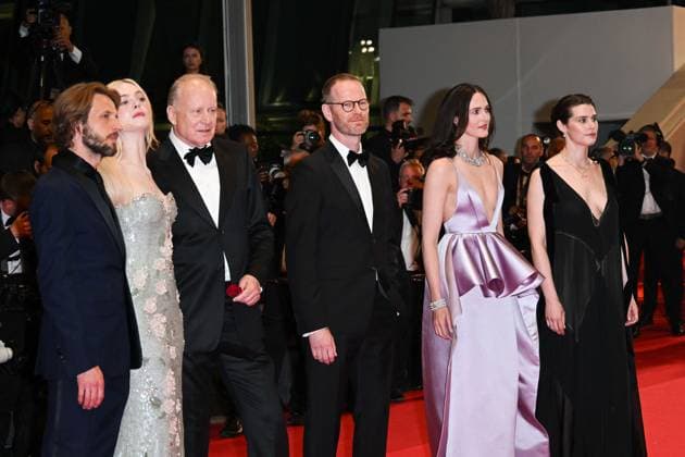 Cannes, 78th Cannes Film Festival 2025, Red Carpet Affeksjonsverdi (Sentimental Value) Cannes, 78th Cannes Film Festival 2025, Red Carpet Affeksjonsverdi (Sentimental Value) In the photo: Stellan Skarsgard, Renate Reinsve, Elle Fanning, Joachim Trier, Inga Ibsdotter Lilleaas Milan  Copyright: xIPA ABACAx