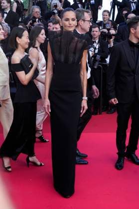 The History Of Sound Red Carpet - The 78th Annual Cannes Film Festival Izabel Goulart attends the The History Of Sound red carpet at the 78th annual Cannes Film Festival at Palais des Festivals on May 21, 2025 in Cannes, France. Cannes France  Copyright: xDanielexCifalÃ x originalFilename: cifala-notitle250521_np6jB.jpg