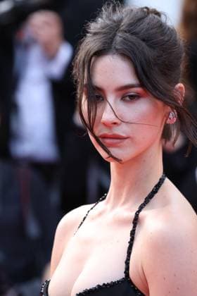 The History of Sound red carpet in Cannes Gracie Abrams during the The History of Sound premiere during the The History of Sound premiere 78th Cannes Film Festival, France on 21 May 2025. CAP GOL GOL Cannes CÃ te d Azur France Copyright: xRickxGold CapitalxPicturesx