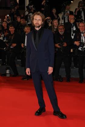 Affeksjonsverdi (Sentimental Value) Red Carpet at the 78th Annual Cannes Film Festival Anders Danielsen Lie - Affeksjonsverdi (Sentimental Value) Red Carpet at the 78th Annual Cannes Film Festival in Cannes, France on May 21, 2025.  Copyright: x Chassery+Courdjix