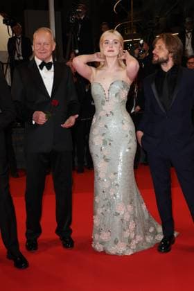 Affeksjonsverdi (Sentimental Value) Red Carpet at the 78th Annual Cannes Film Festival Anders Danielsen Lie, Elle Fanning and Stellan Skarsgard - Affeksjonsverdi (Sentimental Value) Red Carpet at the 78th Annual Cannes Film Festival in Cannes, France on May 21, 2025.  Copyright: x Chassery+Courdjix