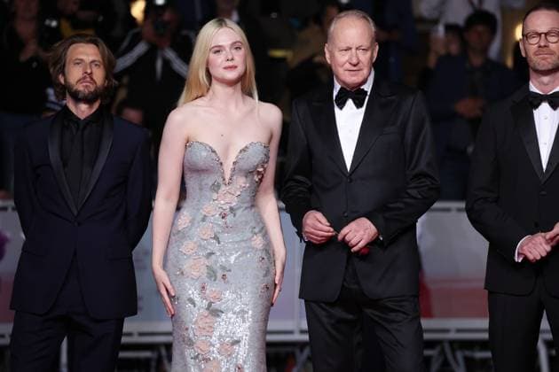 Affeksjonsverdi (Sentimental Value) Red Carpet at the 78th Annual Cannes Film Festival Elle Fanning, Stellan Skarsgard,- Affeksjonsverdi (Sentimental Value) Red Carpet at the 78th Annual Cannes Film Festival in Cannes, France on May 21, 2025.  Copyright: x Chassery+Courdjix
