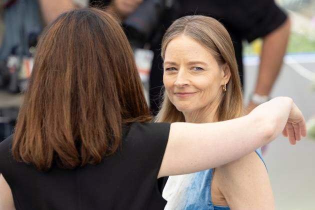 A Private Life , Photocall in Cannes, 21 05 2025 Cannes, France 21 5 2024 Rebecca Zlotowski, Jodie Foster during the photocall for Vie Privee A Private Life during the 78 Cannes International Film Festival The Cannes Film Festival takes place from May 13 to 24, 2025 Cannes Palais des Festivals et des Cong Provence Alpes Cote d Azur France Copyright: xChristianxEnderx