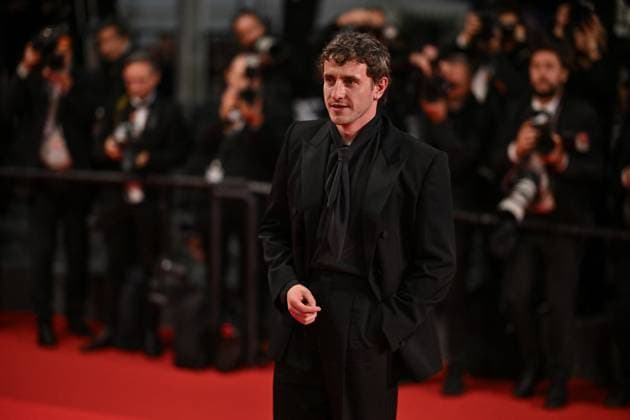 Cannes Sentimental Value Screening JR Paul Mescal attending the screening of Sentimental Value at 78th Cannes Film Festival in Cannes, France on May, 21, 2025. Photo by Julien Reynaud APS-Medias ABACAPRESS.COM Cannes France  Copyright: xReynaudxJulien APS-Medias ABACAx