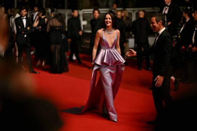Cannes Sentimental Value Screening JR Renate Reinsve attending the screening of Sentimental Value at 78th Cannes Film Festival in Cannes, France on May, 21, 2025. Photo by Julien Reynaud APS-Medias ABACAPRESS.COM Cannes France  Copyright: xReynaudxJulien APS-Medias ABACAx