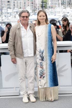 Cannes - Vie Privee photocall DN Daniel Auteuil and Jodie Foster pose during the Vie Privee (A Private Life) photocall at the 78th annual Cannes Film Festival at Palais des Festivals on May 21, 2025 in Cannes, France. Photo by David NIVIERE ABACAPRESS.COM CANNES France  Copyright: xNivierexDavid ABACAPRESS.COMx